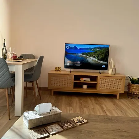 Ares Apartamento *